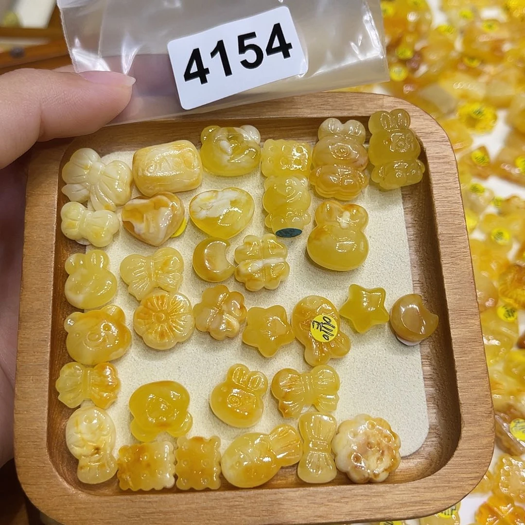 n***暖琥珀未镶嵌珠宝奇石