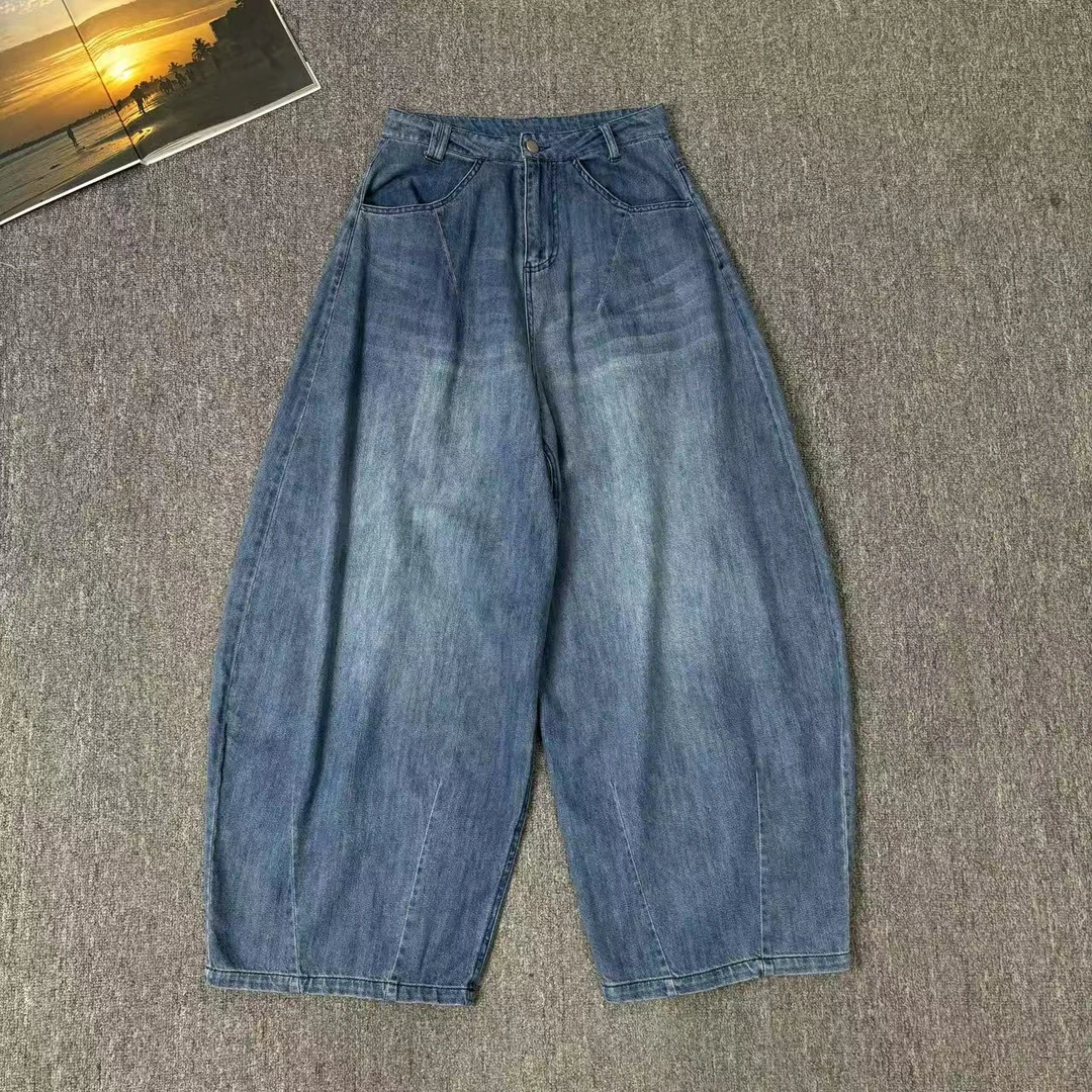 13297余小鱼【蓝调时刻】蓝色压褶复古磨白宽松水洗镰刀牛仔裤女装