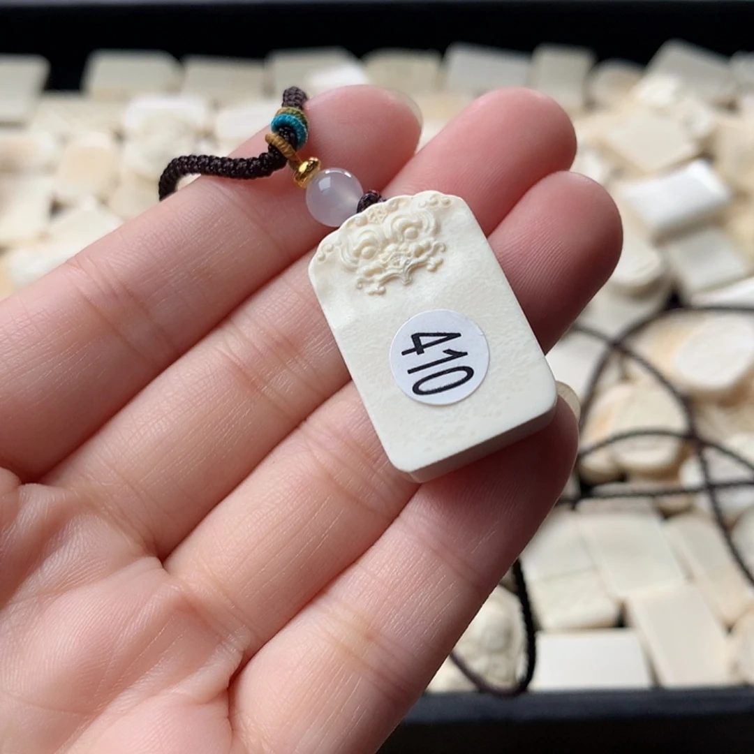 泥塑不打孔联系客服