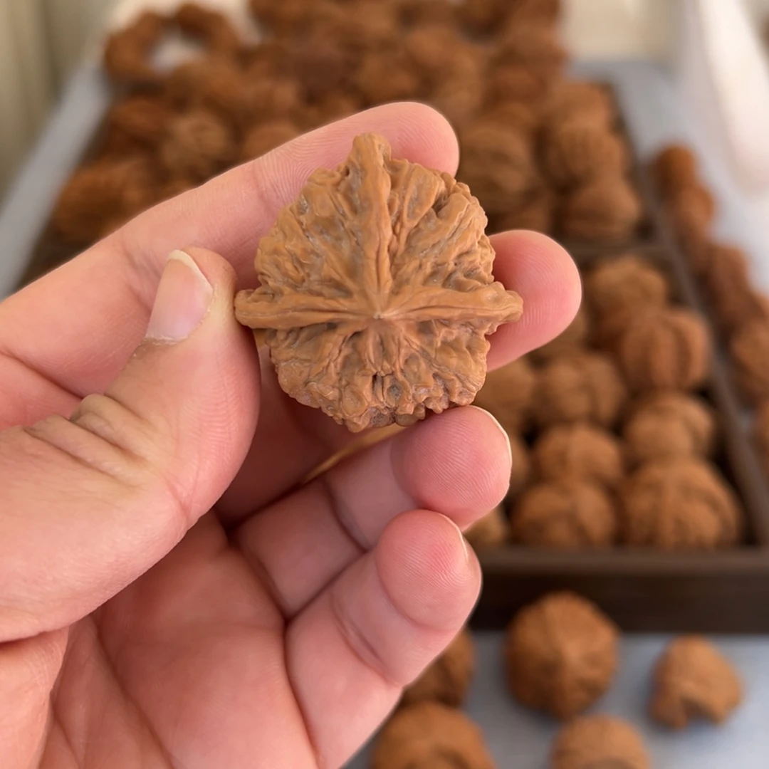 玉玺丁尺寸随机 量大从优