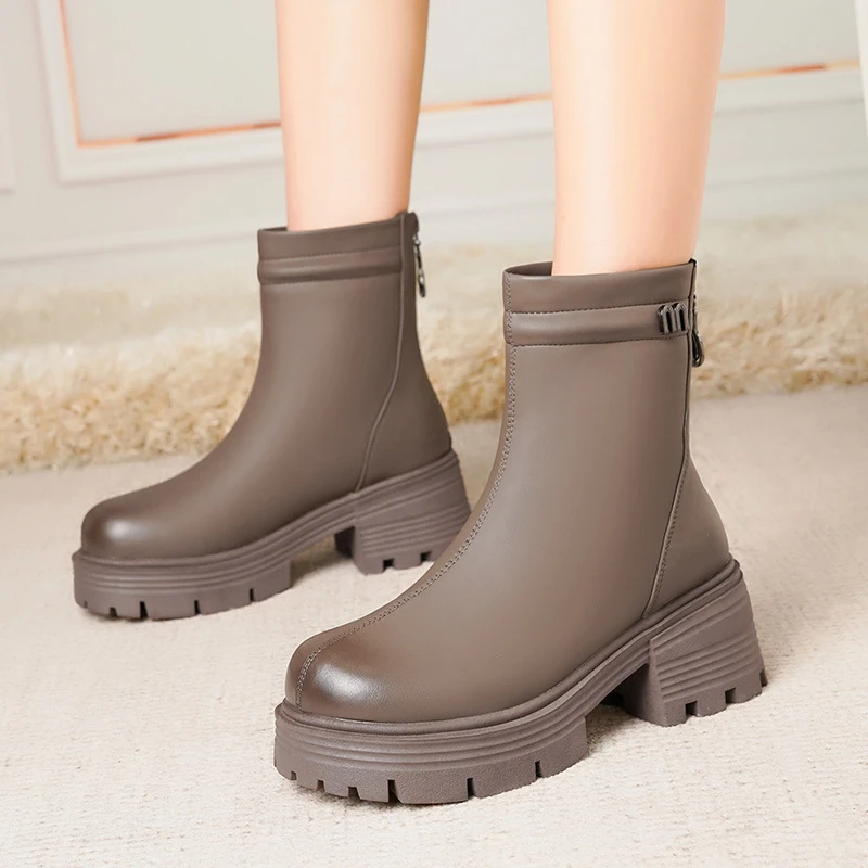 复古加绒女棉靴妈妈马丁靴秋时尚厚底圆头中跟粗跟英伦中年短筒靴