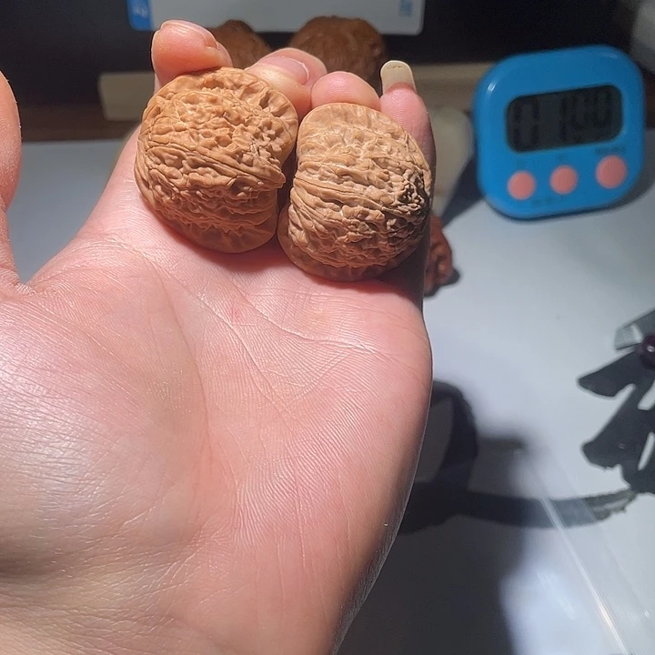 文玩核桃吊坠?*白狮子37