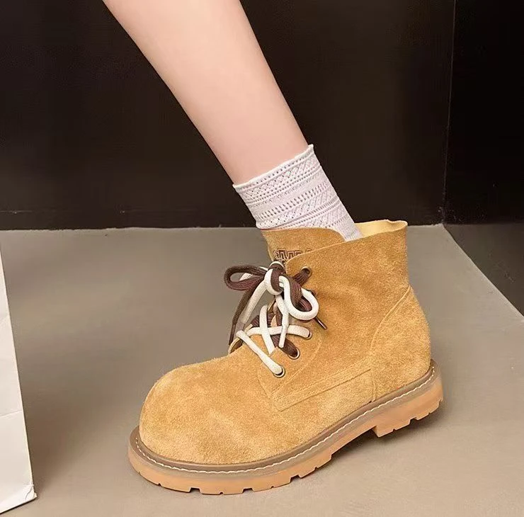 秋冬通用极简风马丁靴靴子大黄靴