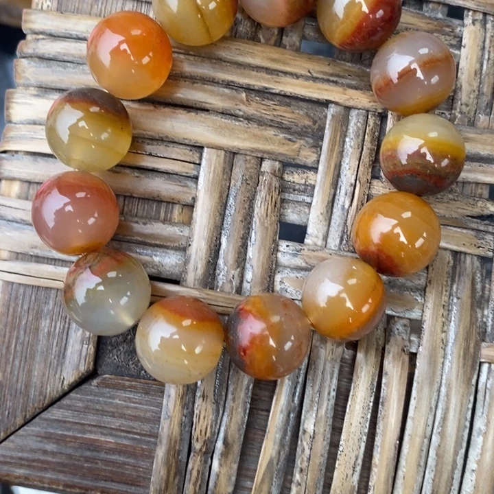 石英质玉（黄龙玉）合金手串