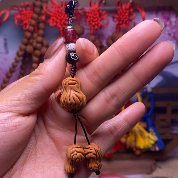 吊坠桃核龙纹桃枭