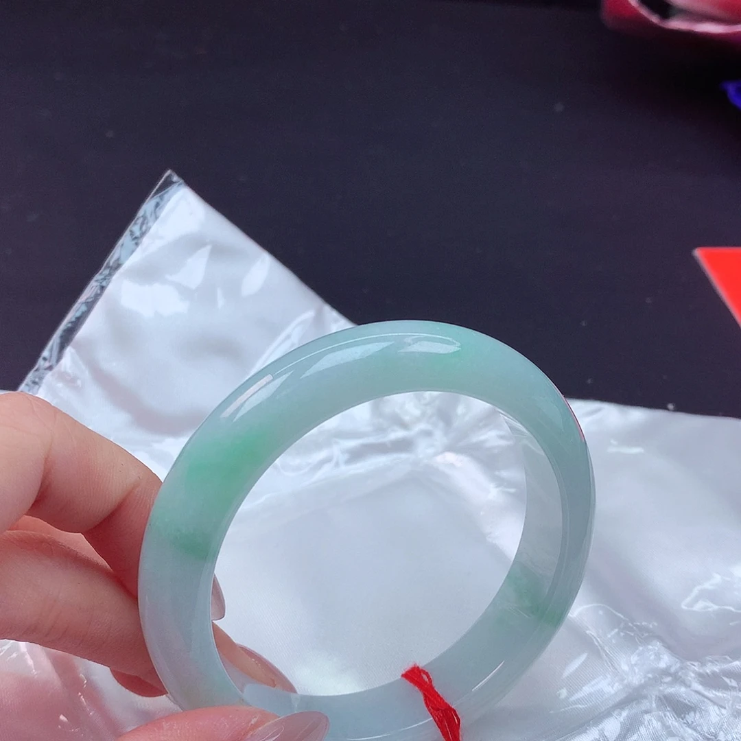 未镶嵌手镯翡翠59