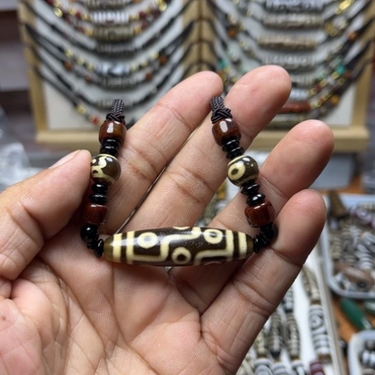 8***肉玛瑙/玉髓未镶嵌颈饰