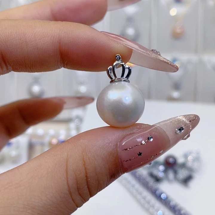 银S925镶嵌淡水珍珠颈饰