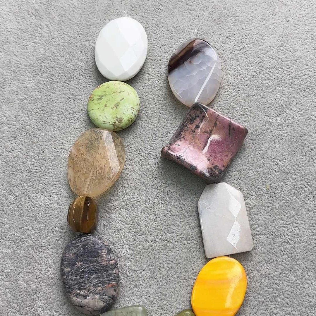 玛瑙/玉髓未镶嵌珠宝半成品40