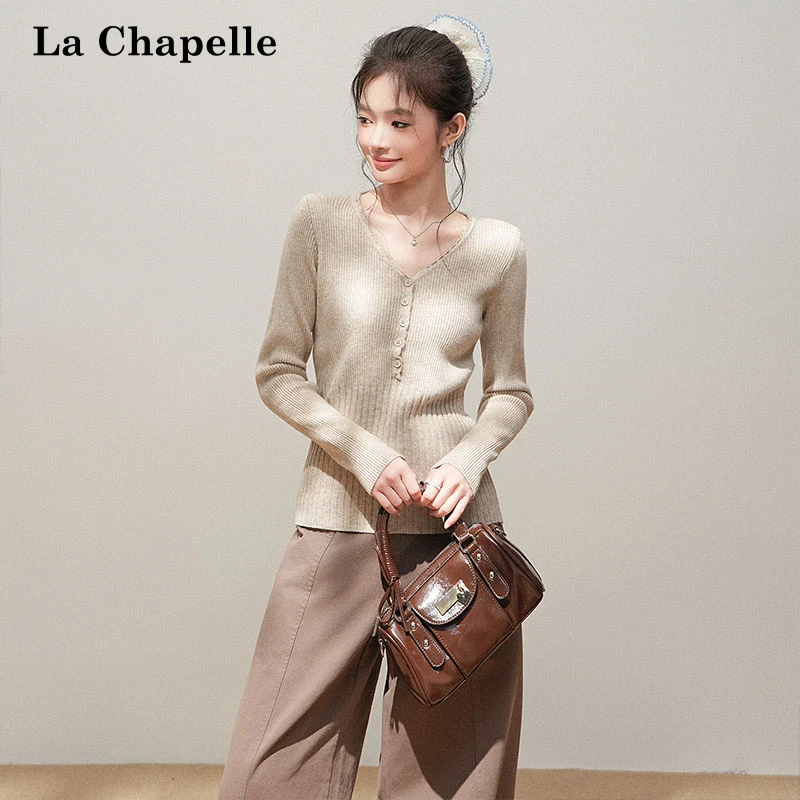 拉夏贝尔燕麦色纽扣半开领针织长袖T恤女秋季高级感修身气质上衣