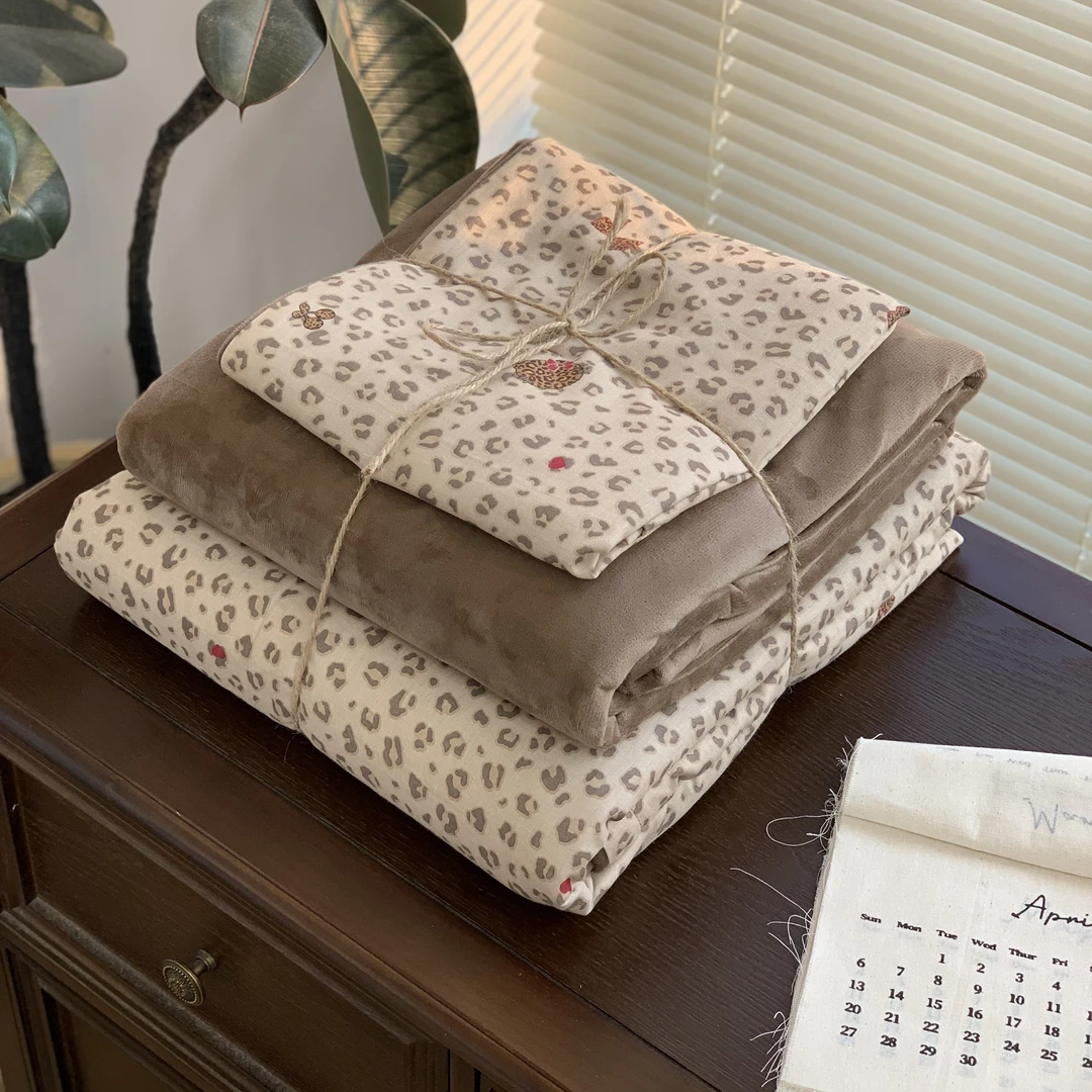 【MJ】ins风A面全棉双层纱B面宝宝绒四件套学生宿舍三件套床品