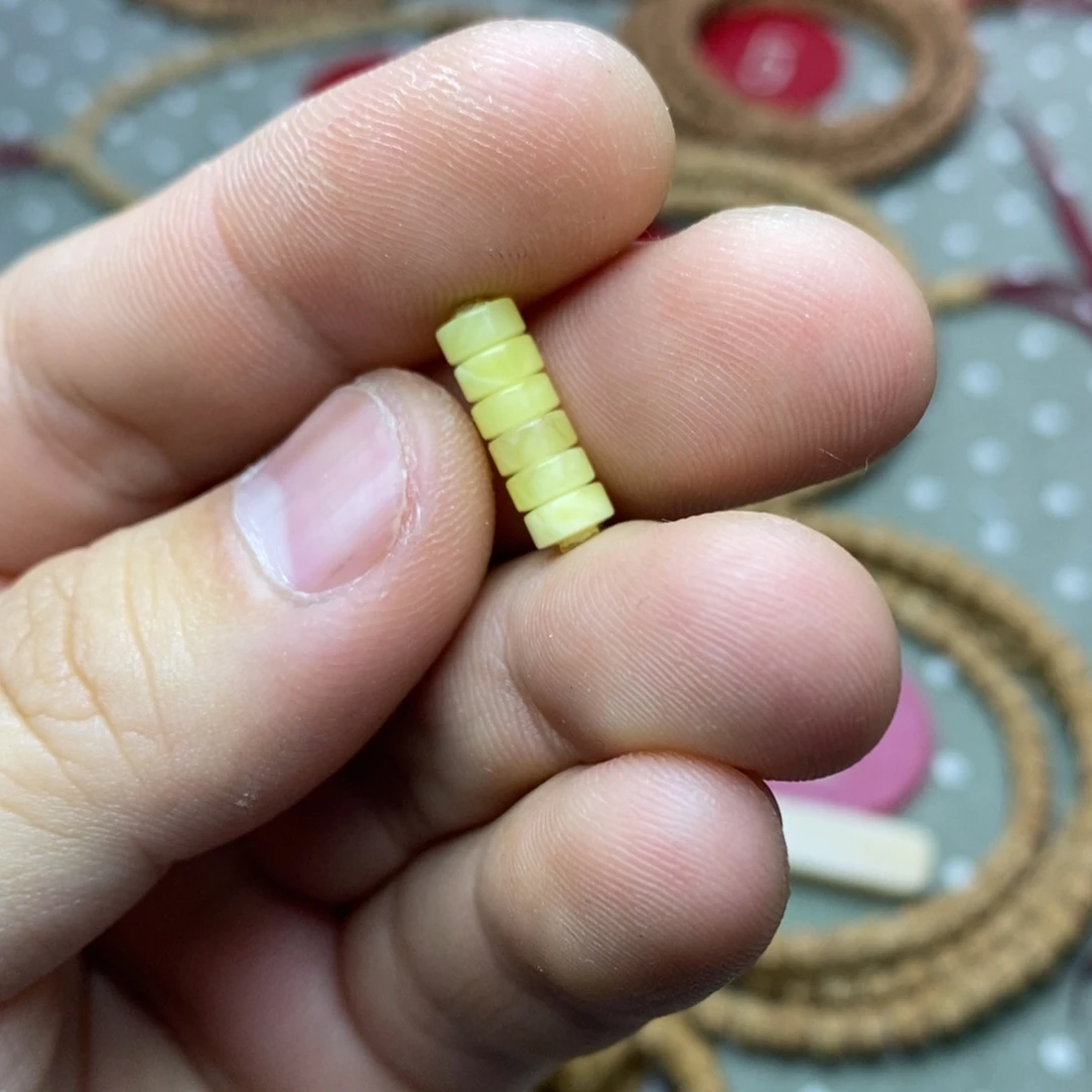 柏香籽/百香籽吊坠5左右