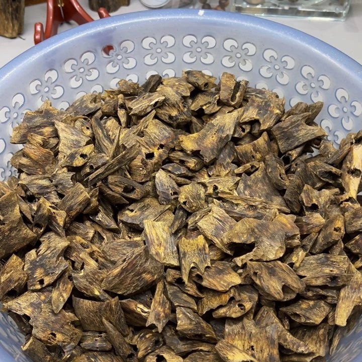 沉香沉香碎屑白陆原材料100克