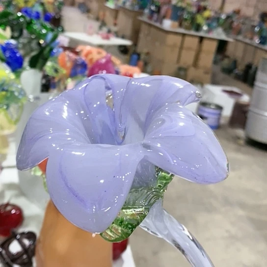 琉璃花瓶高45厘米口径9厘米