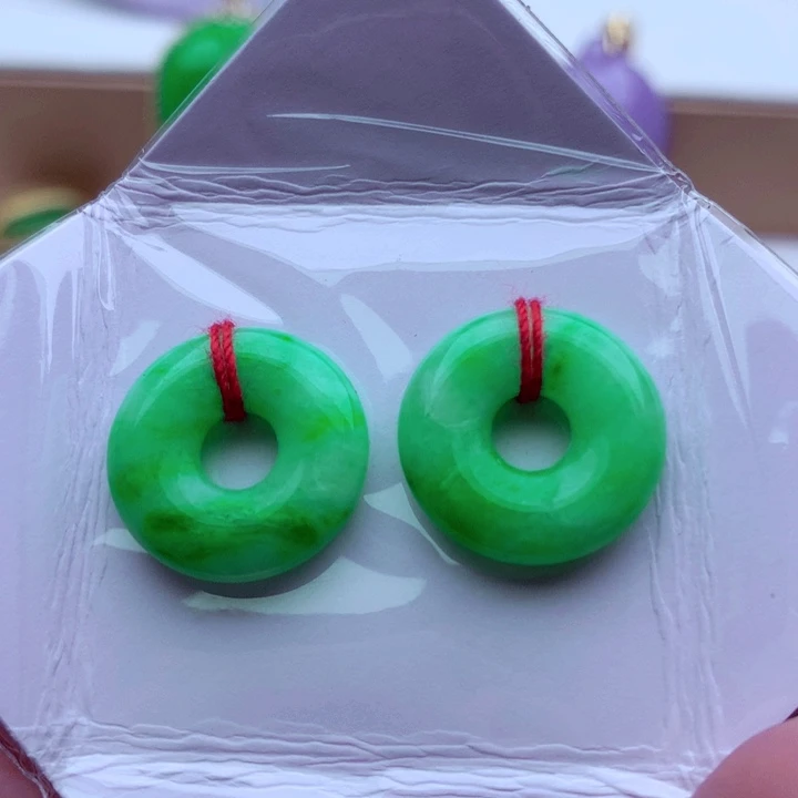 翡翠未镶嵌耳饰耳饰
