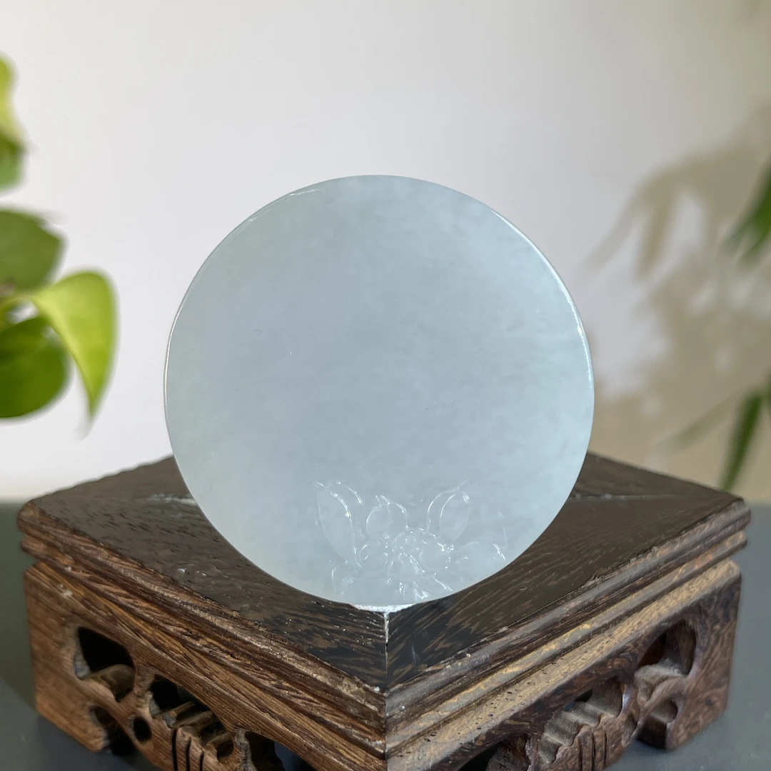 JCW17-97   天然缅甸A货翡翠 一品青莲