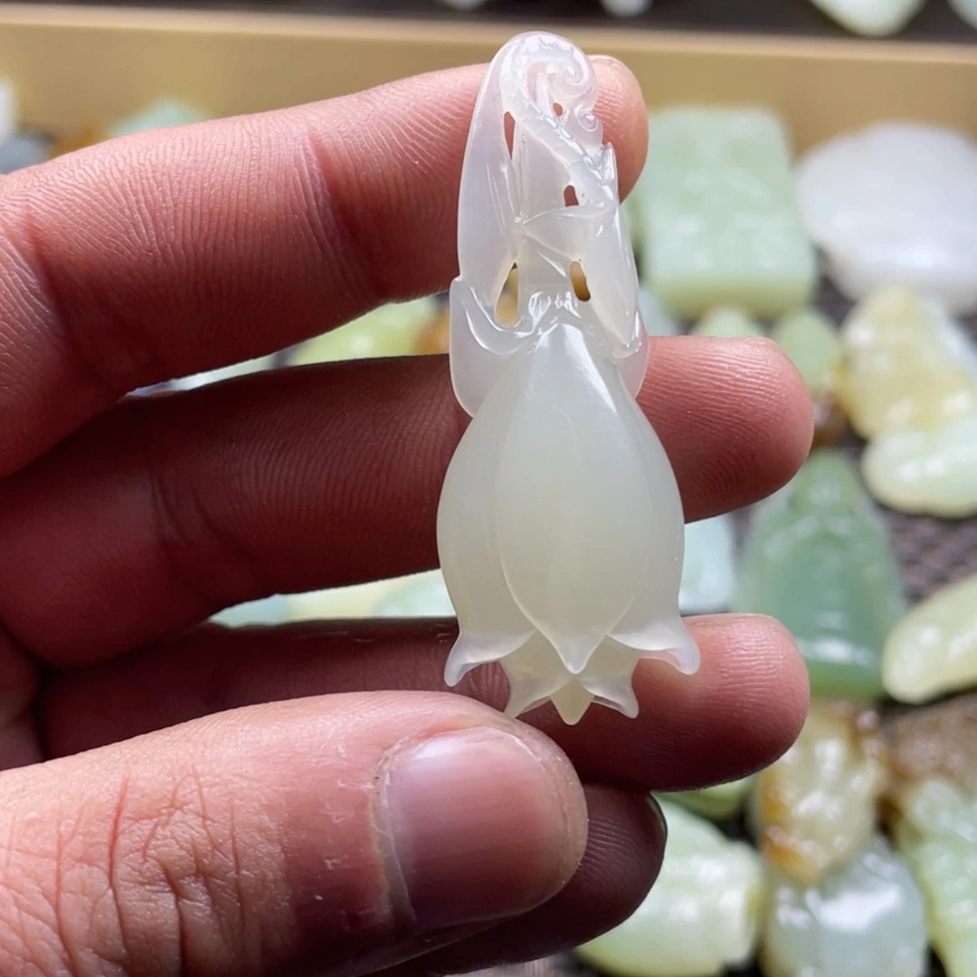 和田玉挂件未镶嵌《***》