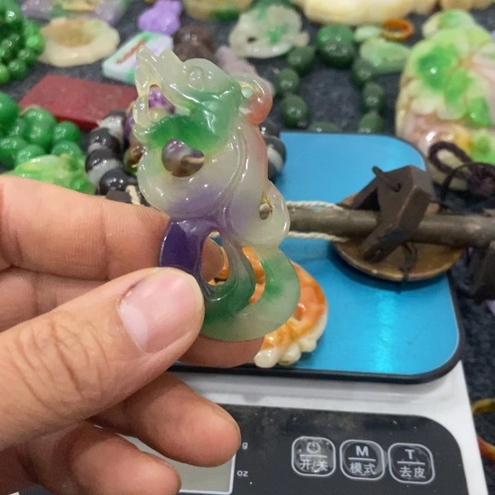 白玉菩提吊坠摆件