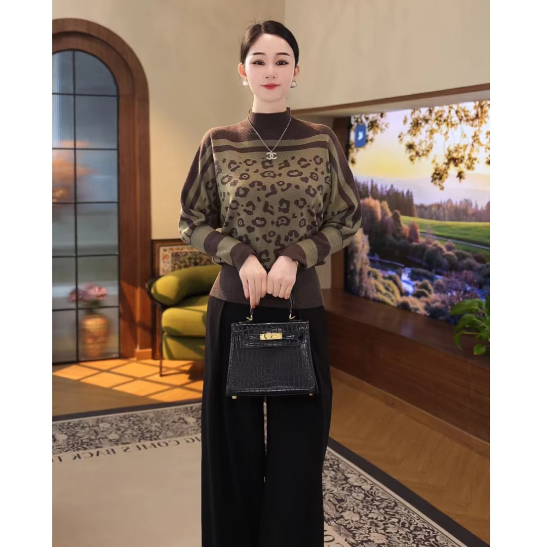 2025秋冬新款【TX-55】含绵羊毛时尚豹纹拼接咖绿色套头针织毛衣女