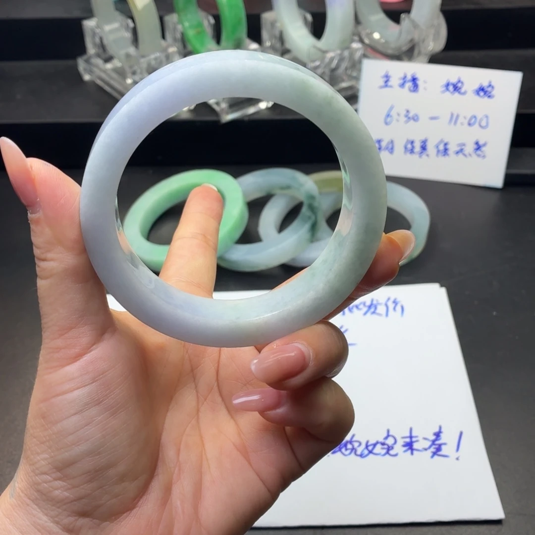 君***定制翡翠未镶嵌多样性发一