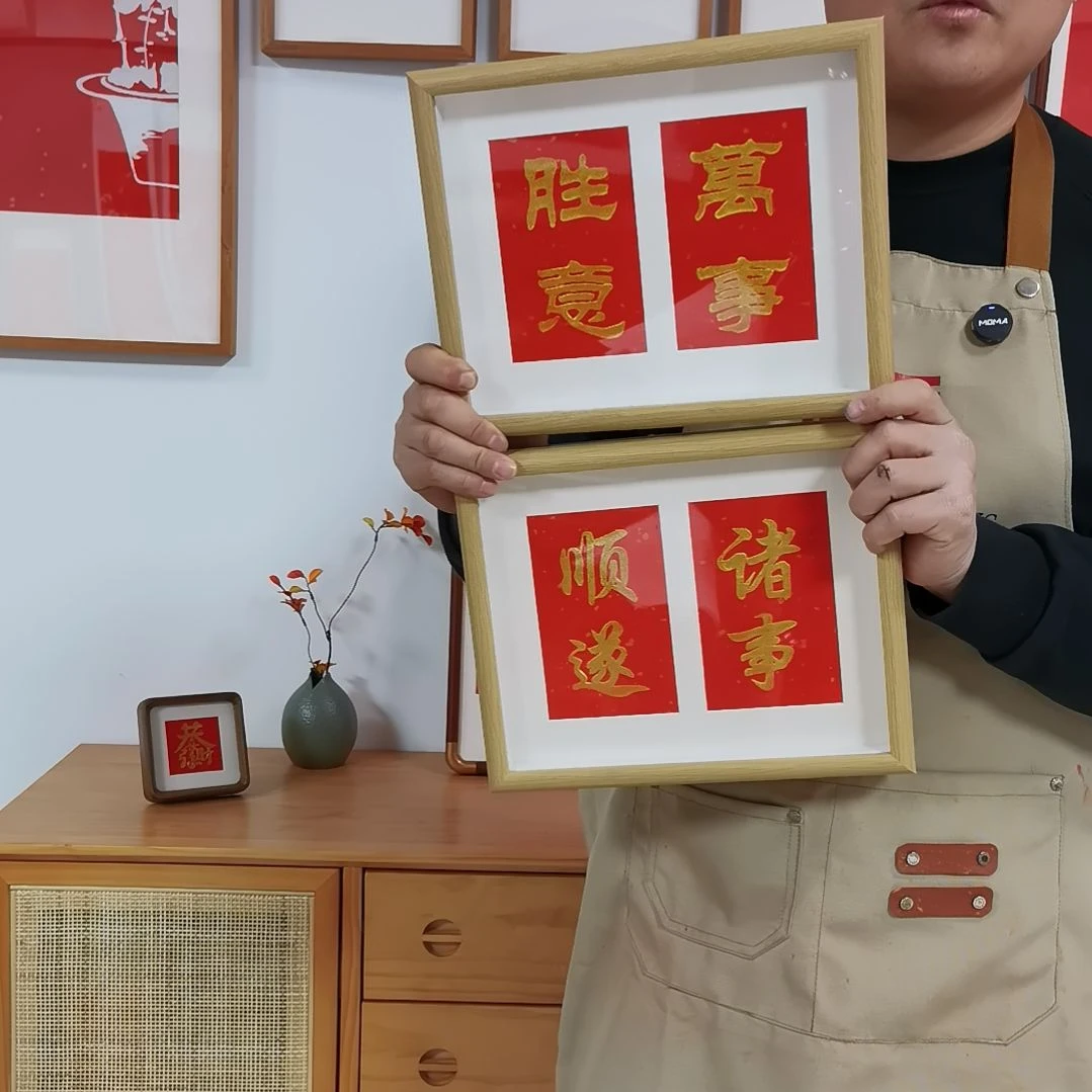 竖款两个金拓摆台一对