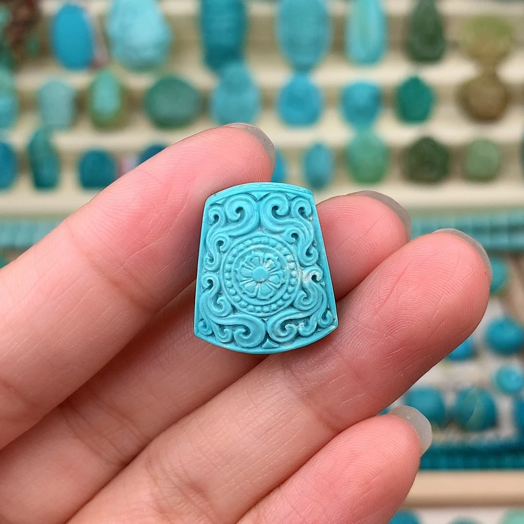 未镶嵌绿松石珠宝奇石