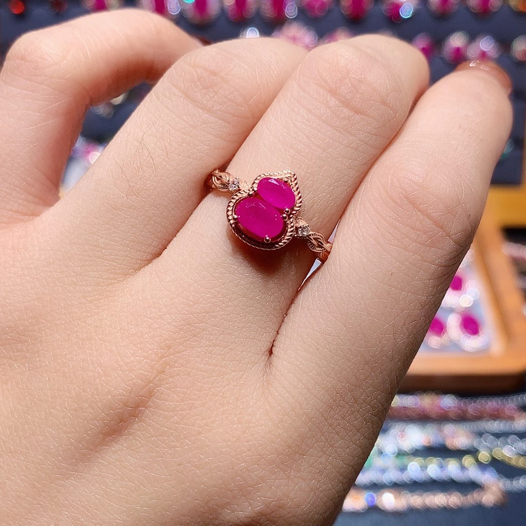 银S925镶嵌红宝石戒指