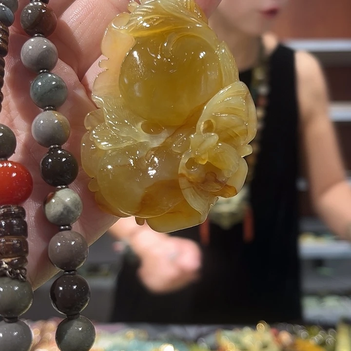 未镶嵌岫玉毛衣链