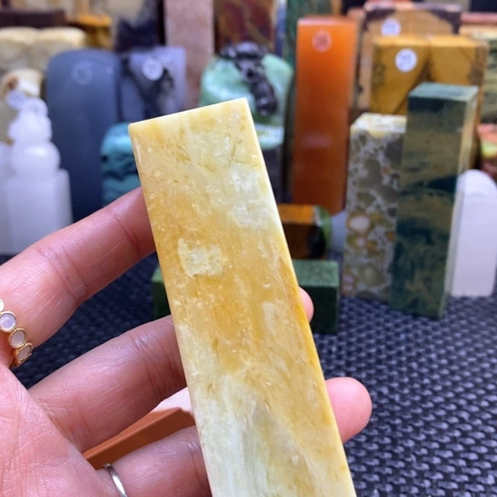 四川石南***鸟青田石印章石