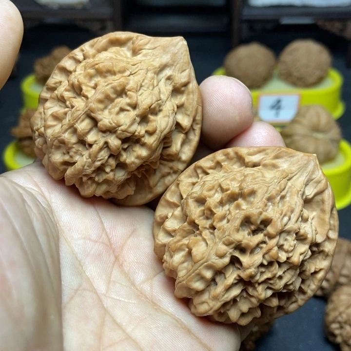 核桃麒麟纹大官帽001