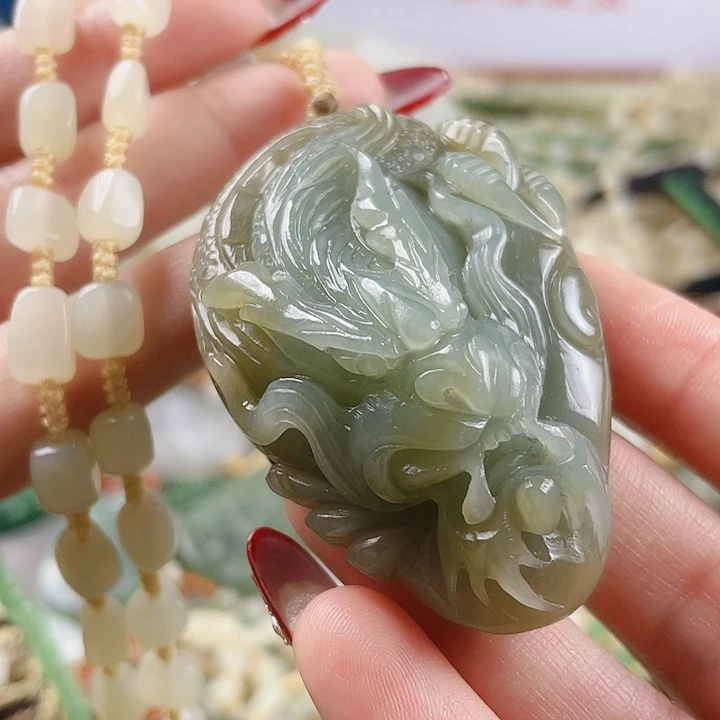 未镶嵌和田玉挂件