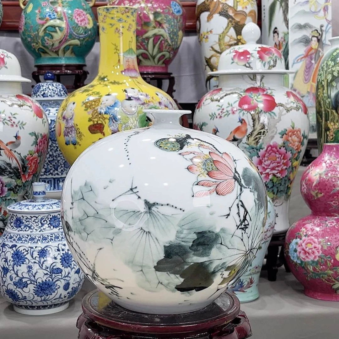 摆件檀**生景德镇的陶瓷