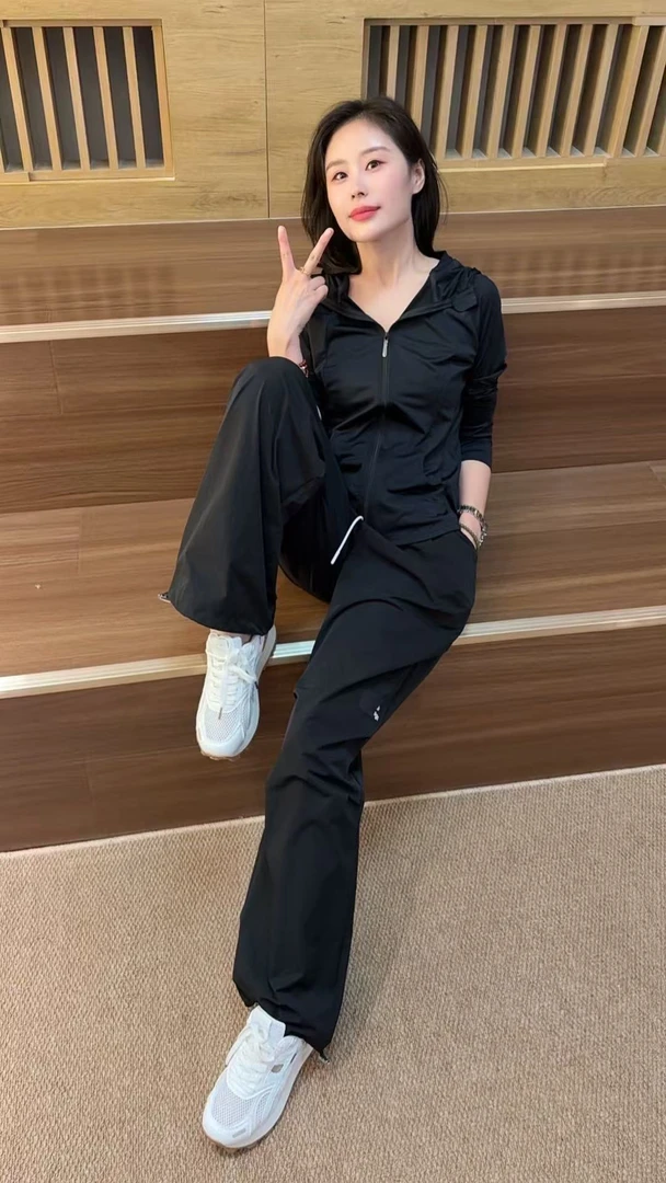 Miss Huo 刺绣标休闲裤 B 黑色 9102
