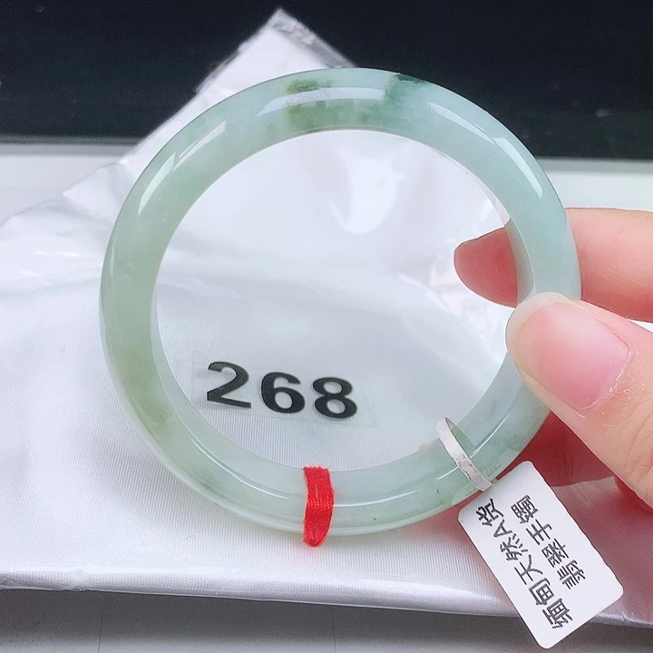 翡翠未镶嵌手镯翡翠