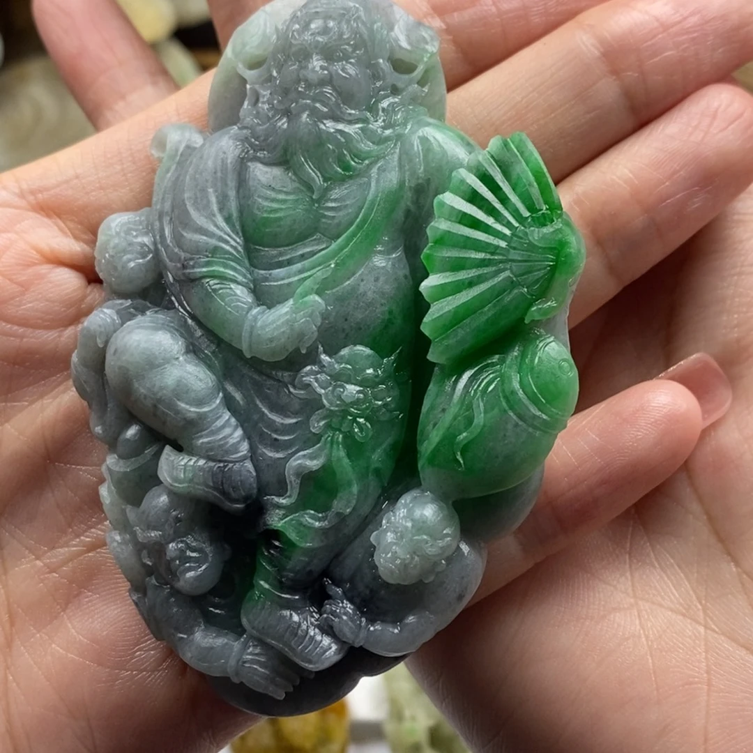 痞***叔未镶嵌定制翡翠钟馗