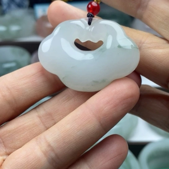 石英质玉（金丝玉）未镶嵌手镯