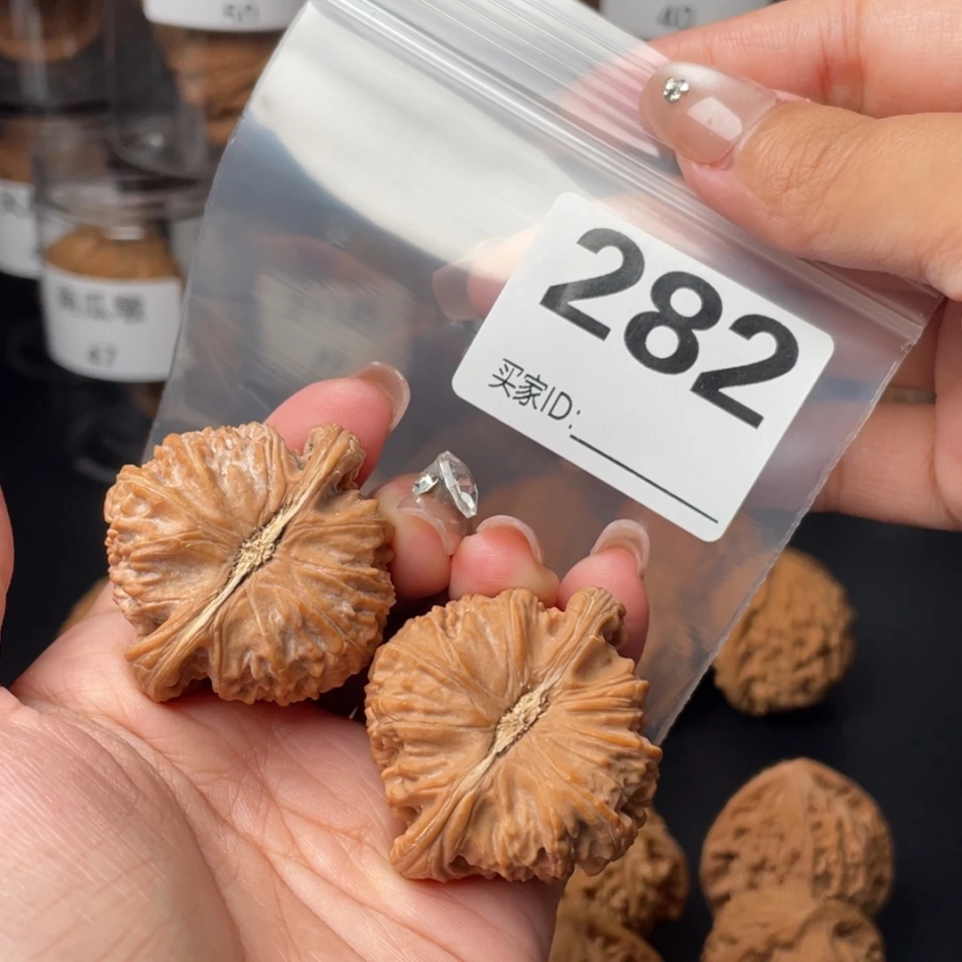 把件文玩核桃40闷白