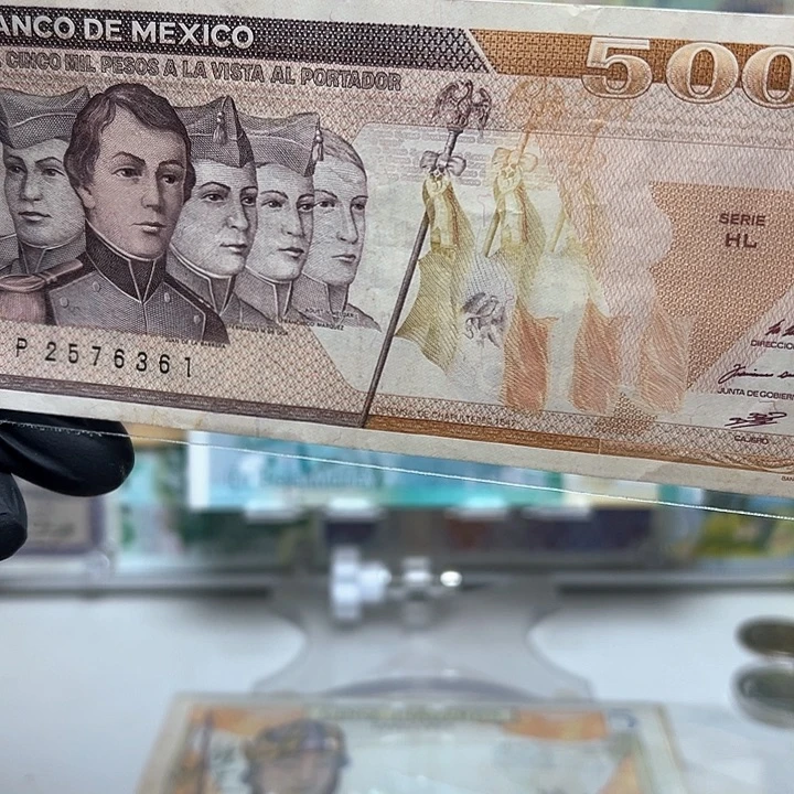 曹***4纸币墨西哥纸币一张361