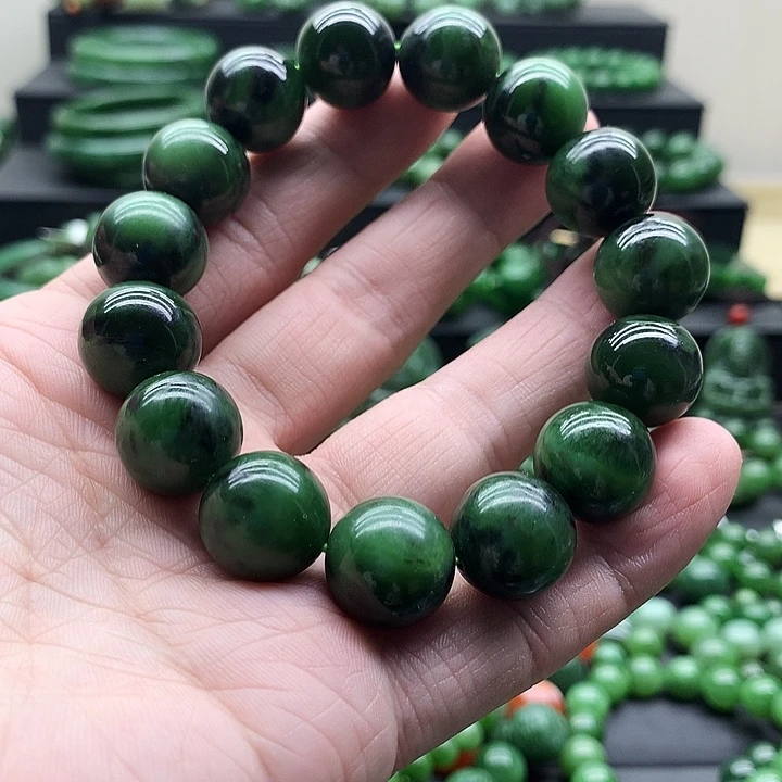 手链未镶嵌和田玉（碧玉）三****O