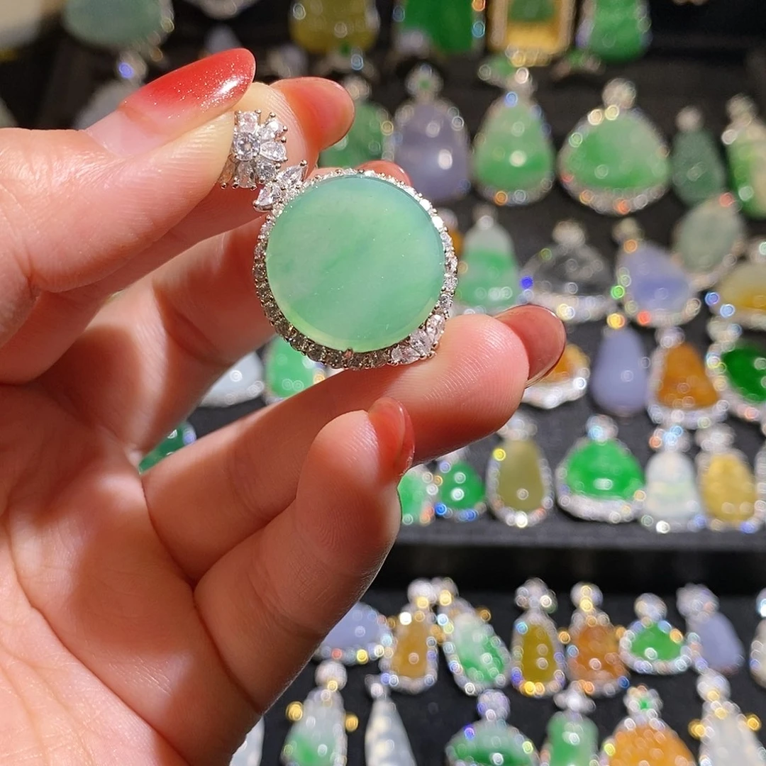 颈饰银S925镶嵌翡翠天然翡翠