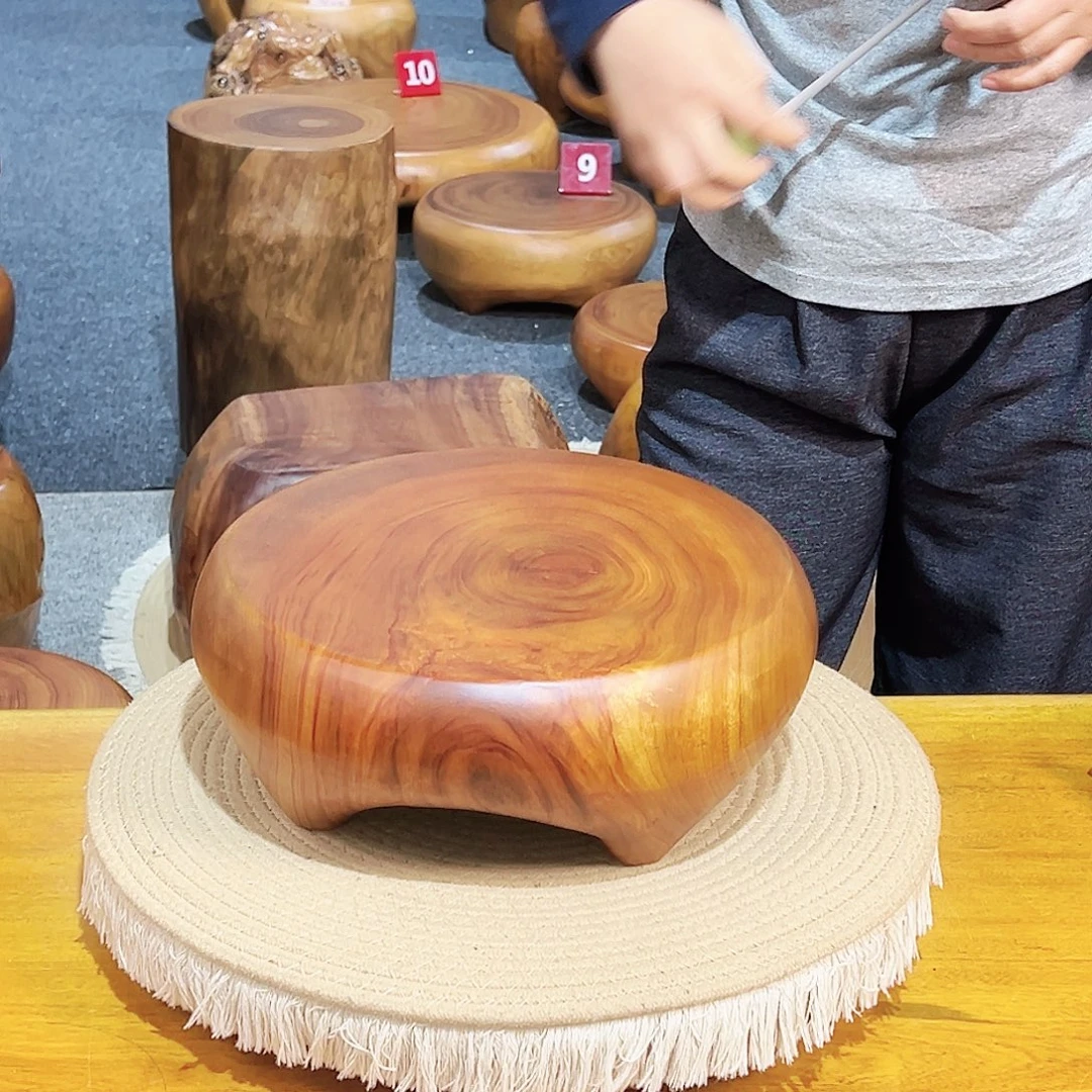 17 号香樟木尺寸：31-31-12cm