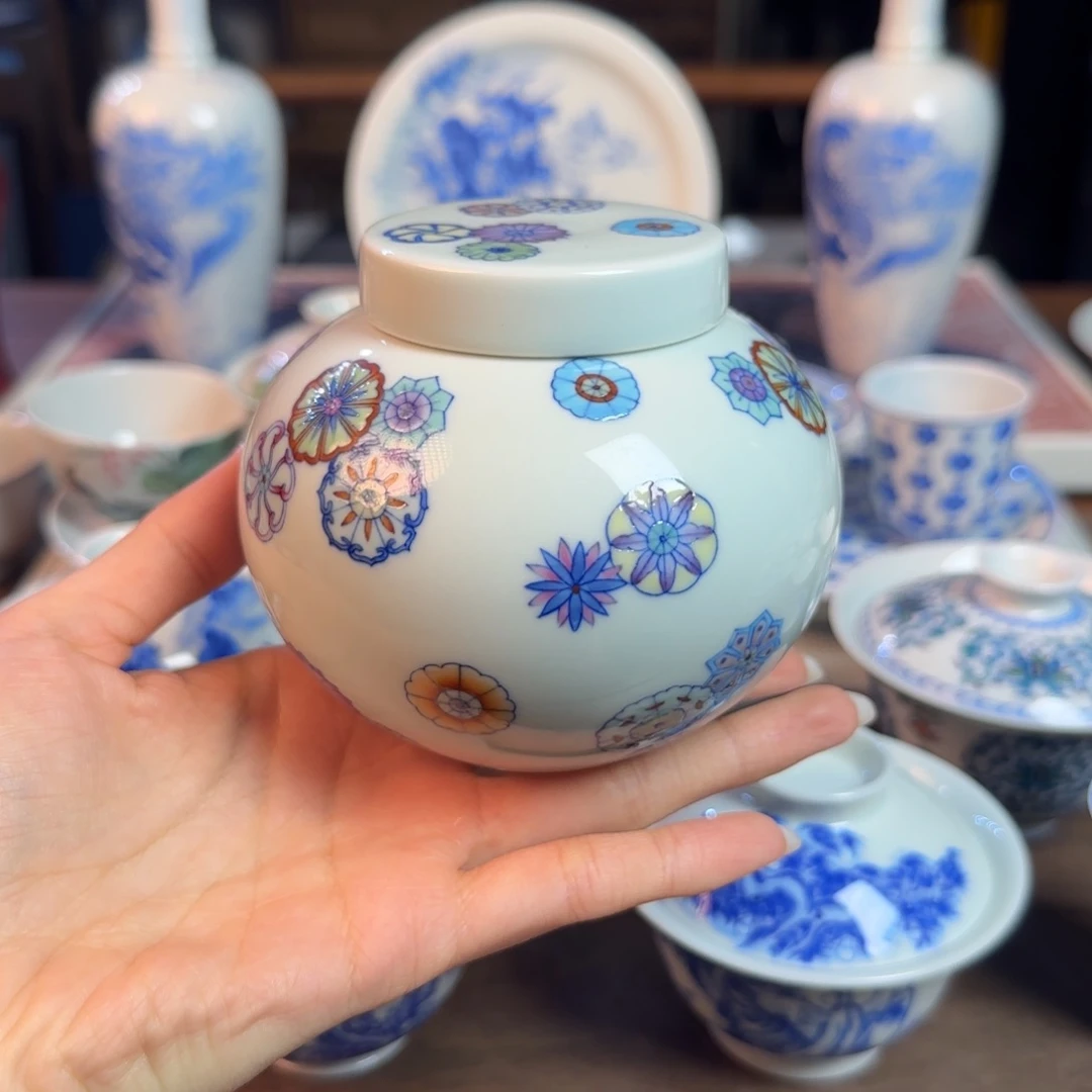 名窑口 斗彩皮球花茶叶罐放漏