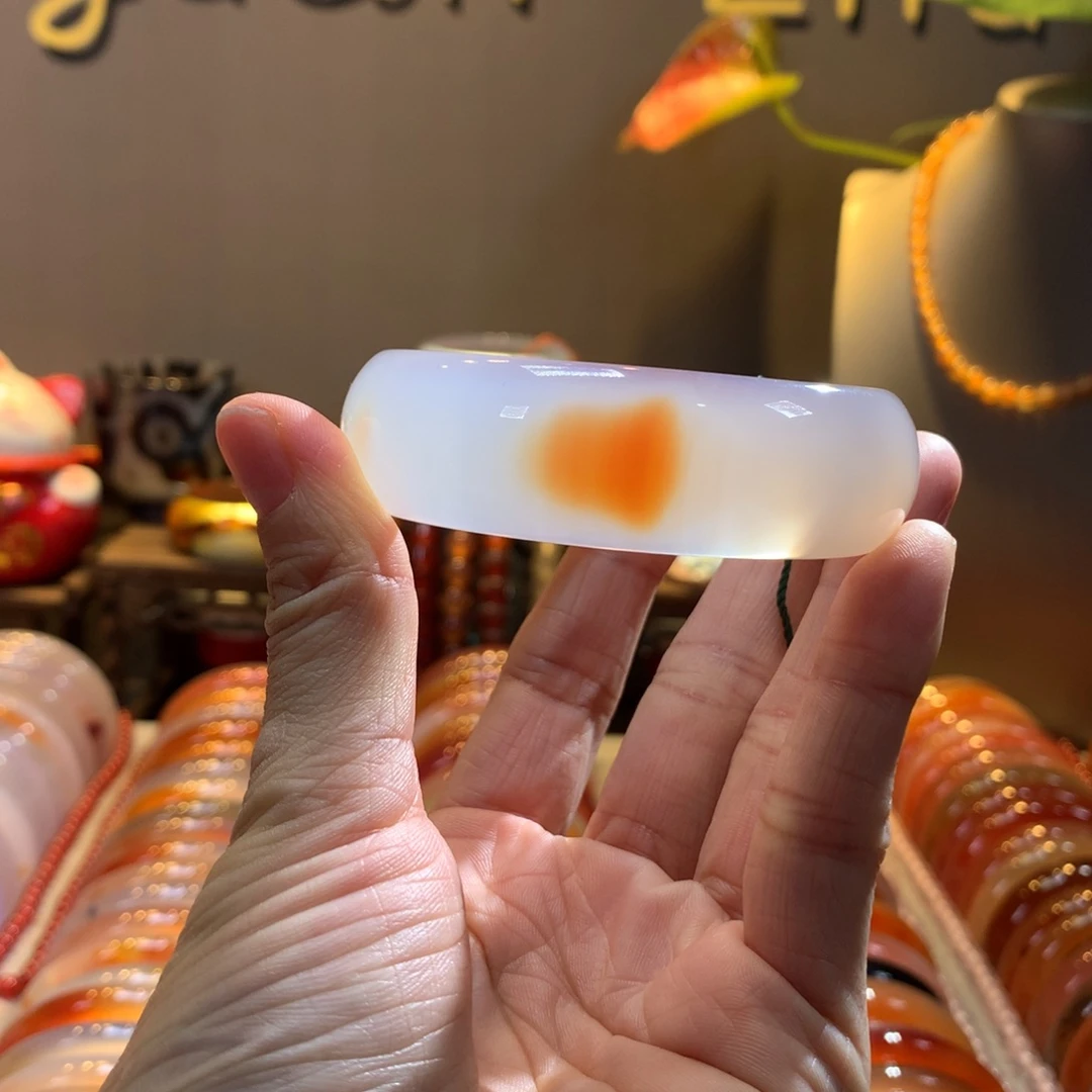 玛瑙/玉髓未镶嵌手镯40号2公分