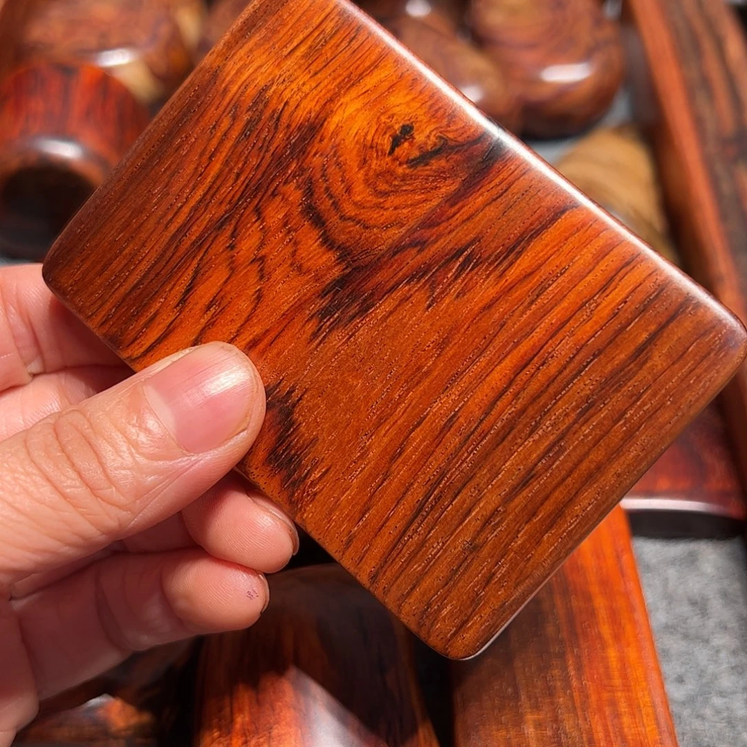 昊***械交趾黄檀（大红酸枝）