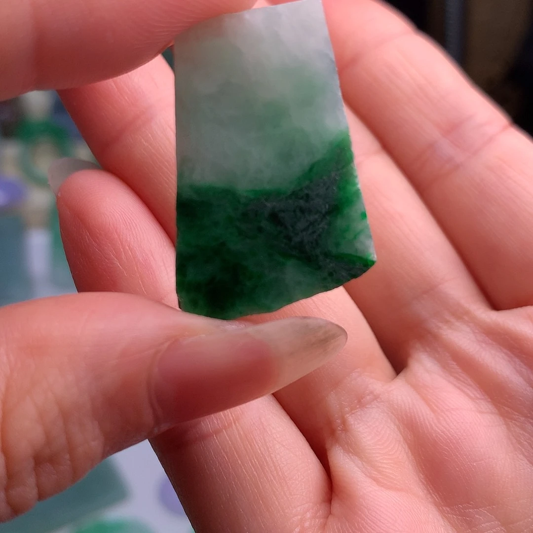 未镶嵌定制翡翠翡翠