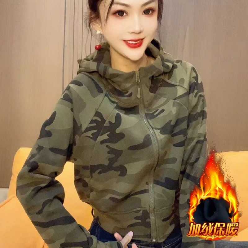 高含棉百搭气质时尚短外套女2025年冬季新款加棉加厚拉链连帽上衣