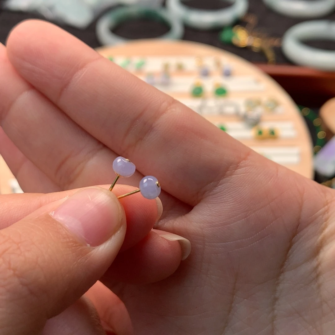 翡翠18K金镶嵌耳饰翡翠