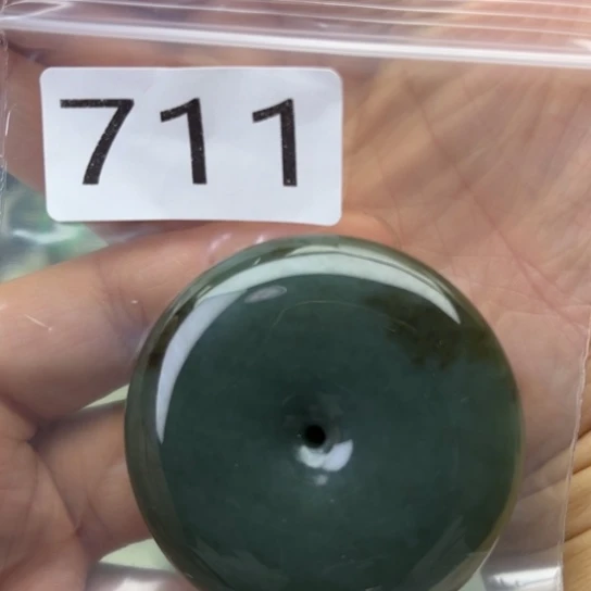 未镶嵌和田玉珠宝半成品