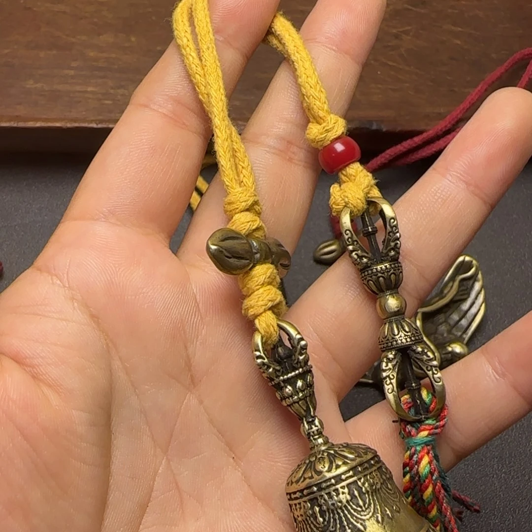 东***森泥塑藏传牌子…………