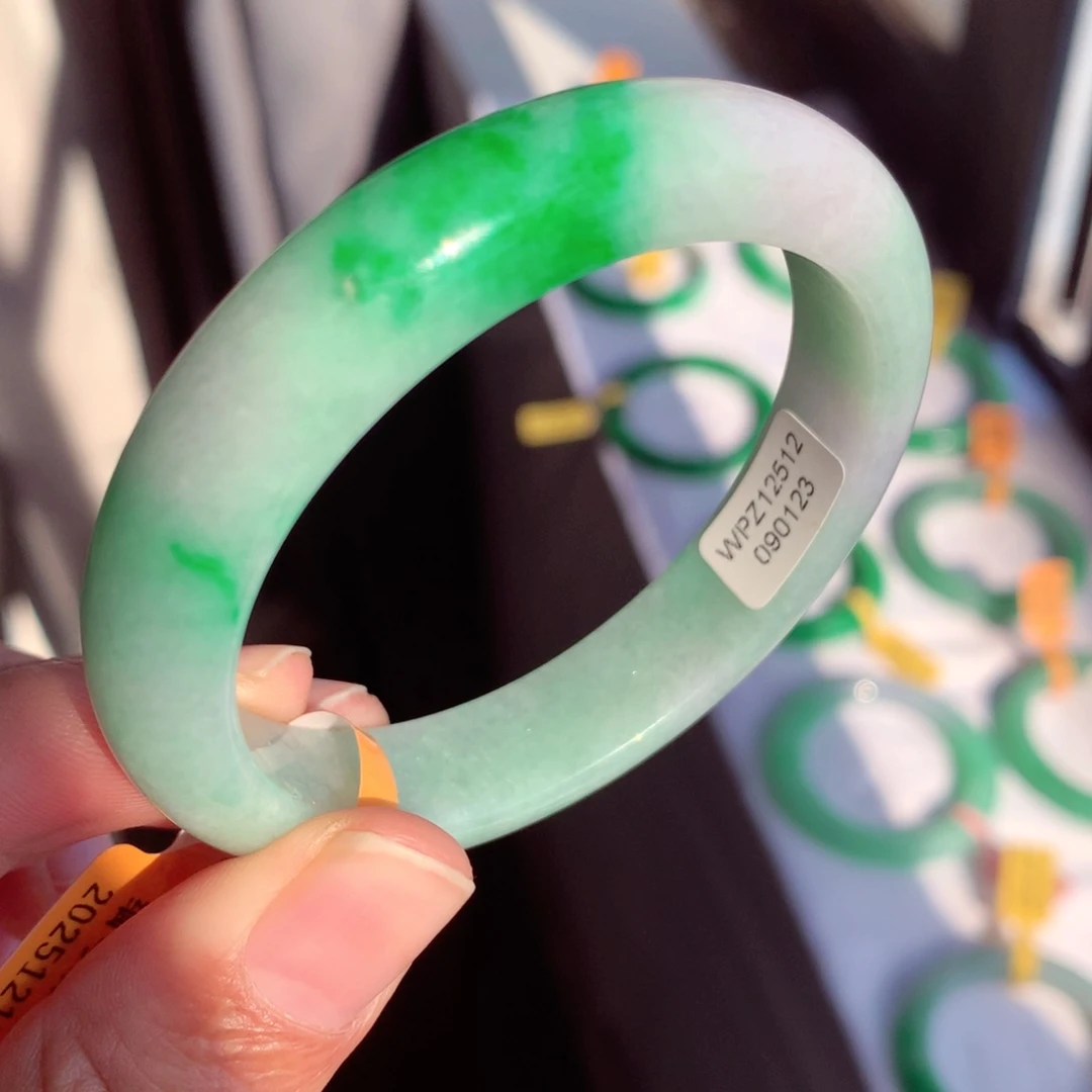 未镶嵌手镯翡翠缅甸翡翠